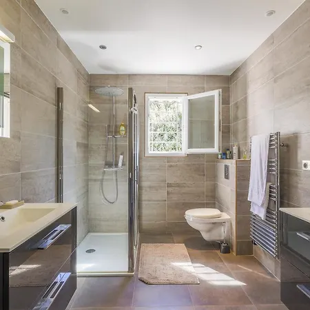 بيت للعطل San Quilico - Maison Climatisee Piscine Vue *