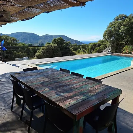 San Quilico - Maison Climatisee Piscine Vue Holiday home