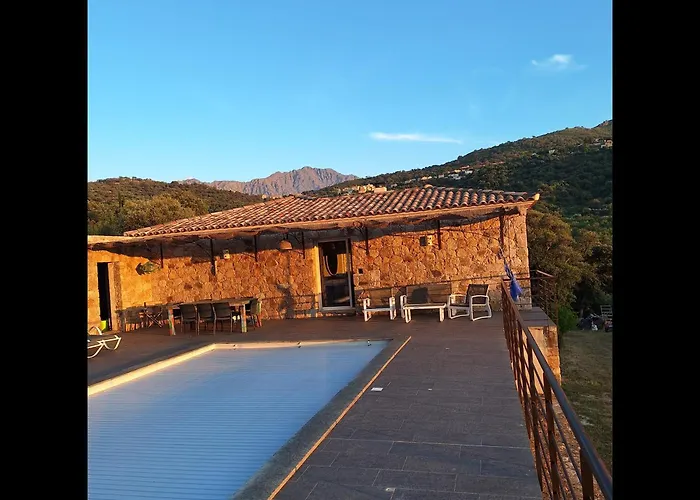 Prázdninový dům San Quilico - Maison Climatisee Piscine Vue *